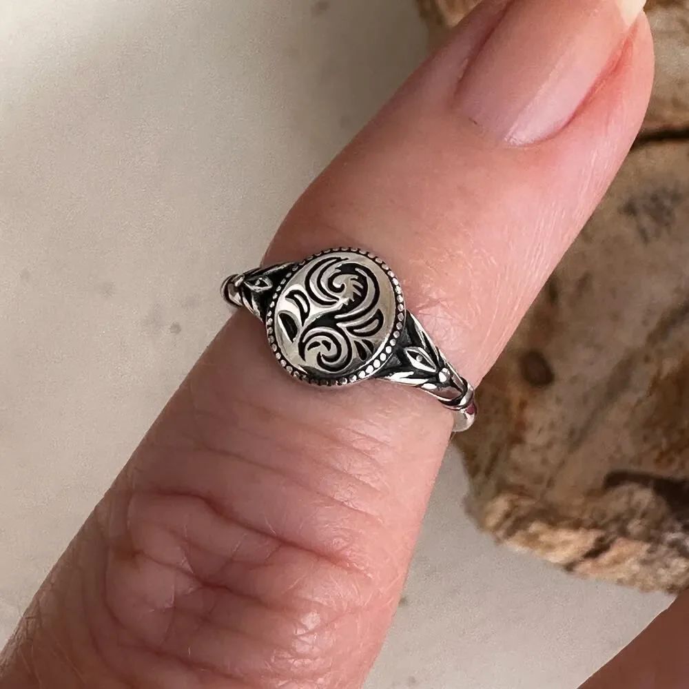 Sterling Silver Floral Toe Ring